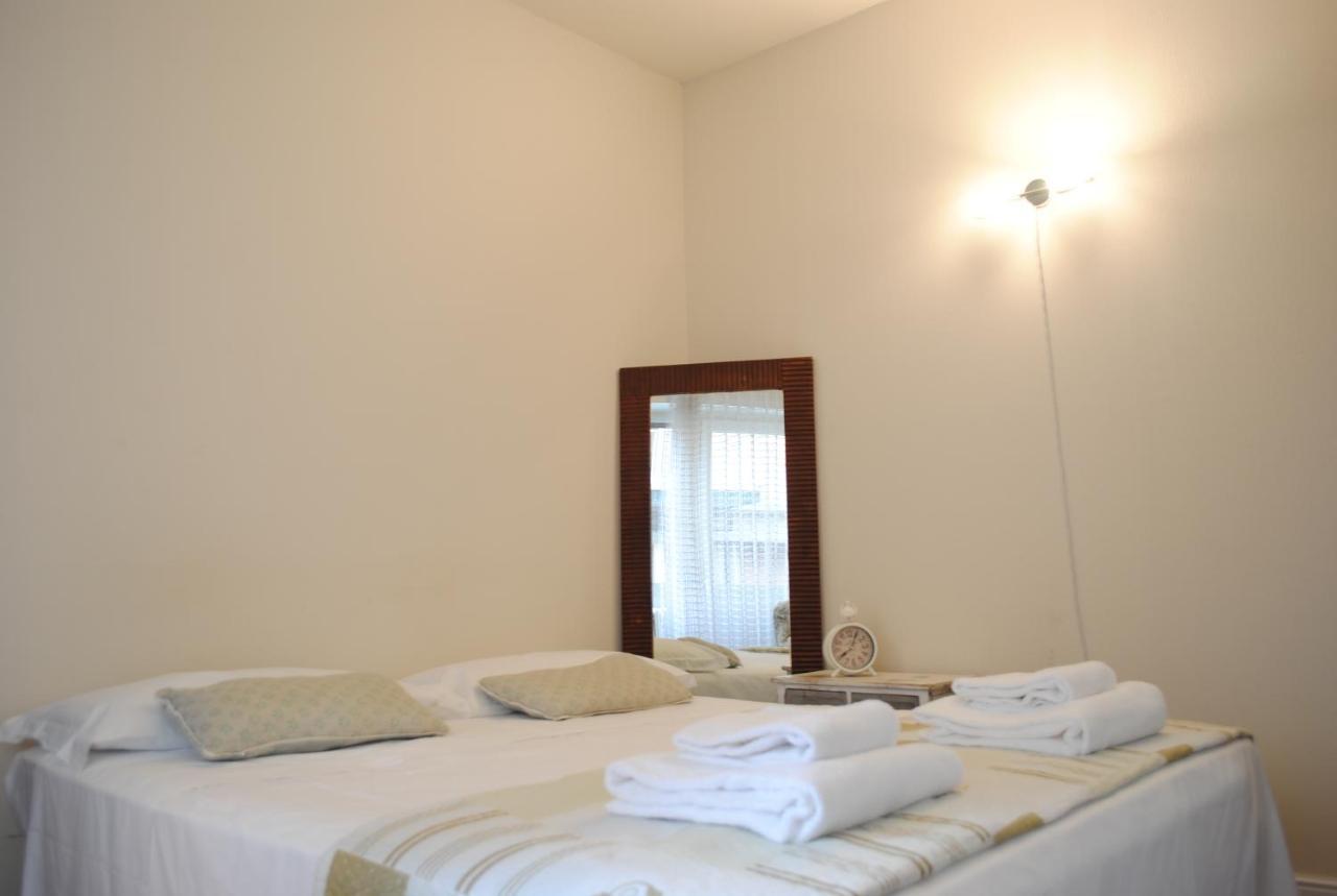 Dreaming Piazza Bra Rooms Verona Bagian luar foto