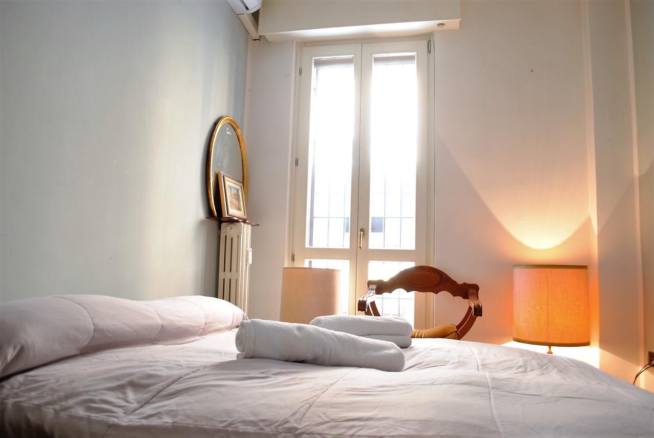 Dreaming Piazza Bra Rooms Verona Bagian luar foto